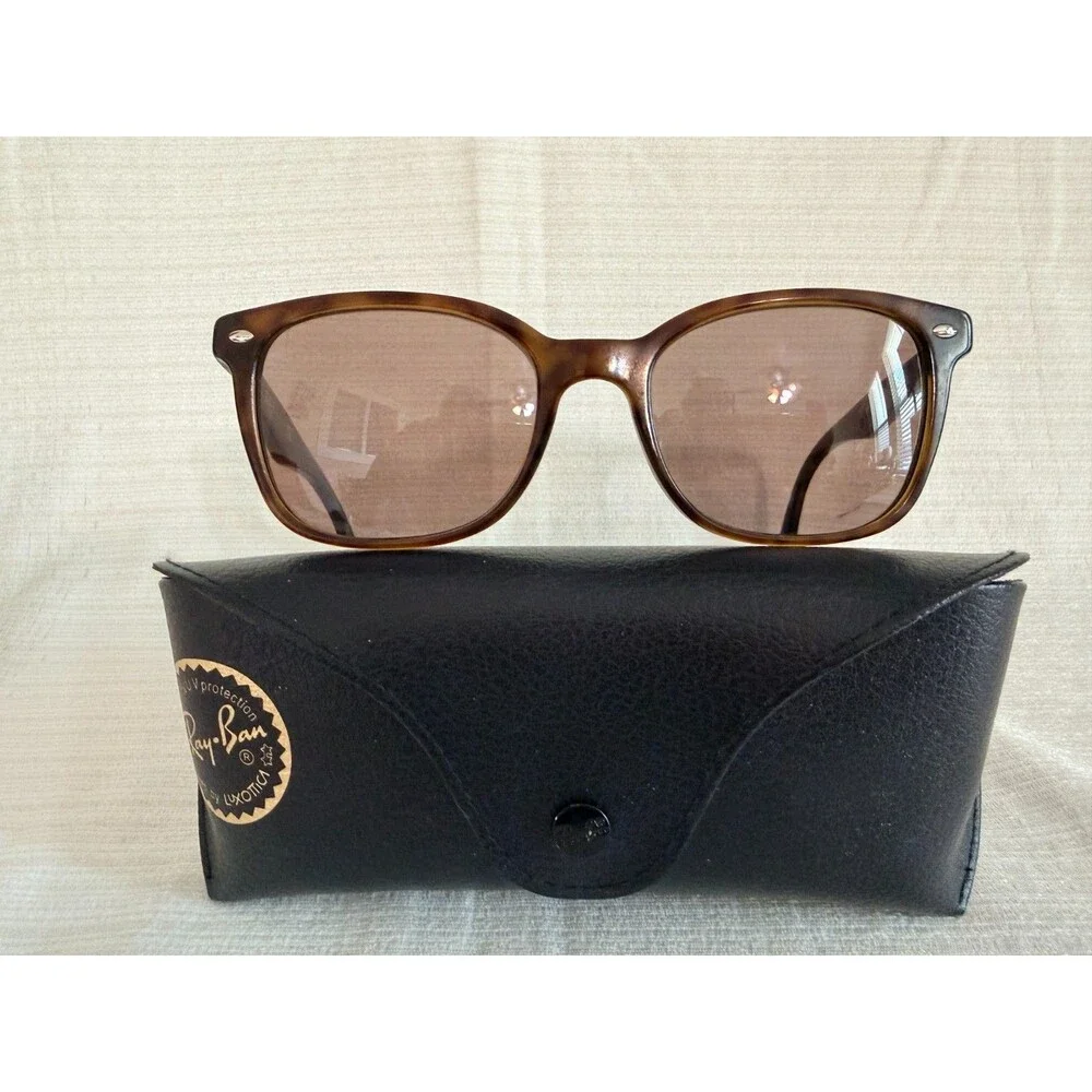 Lot of 7 Designer Eye Glass Frames - 4 pairs of Rayban/1 Coach/1 Oscar/1 Warby